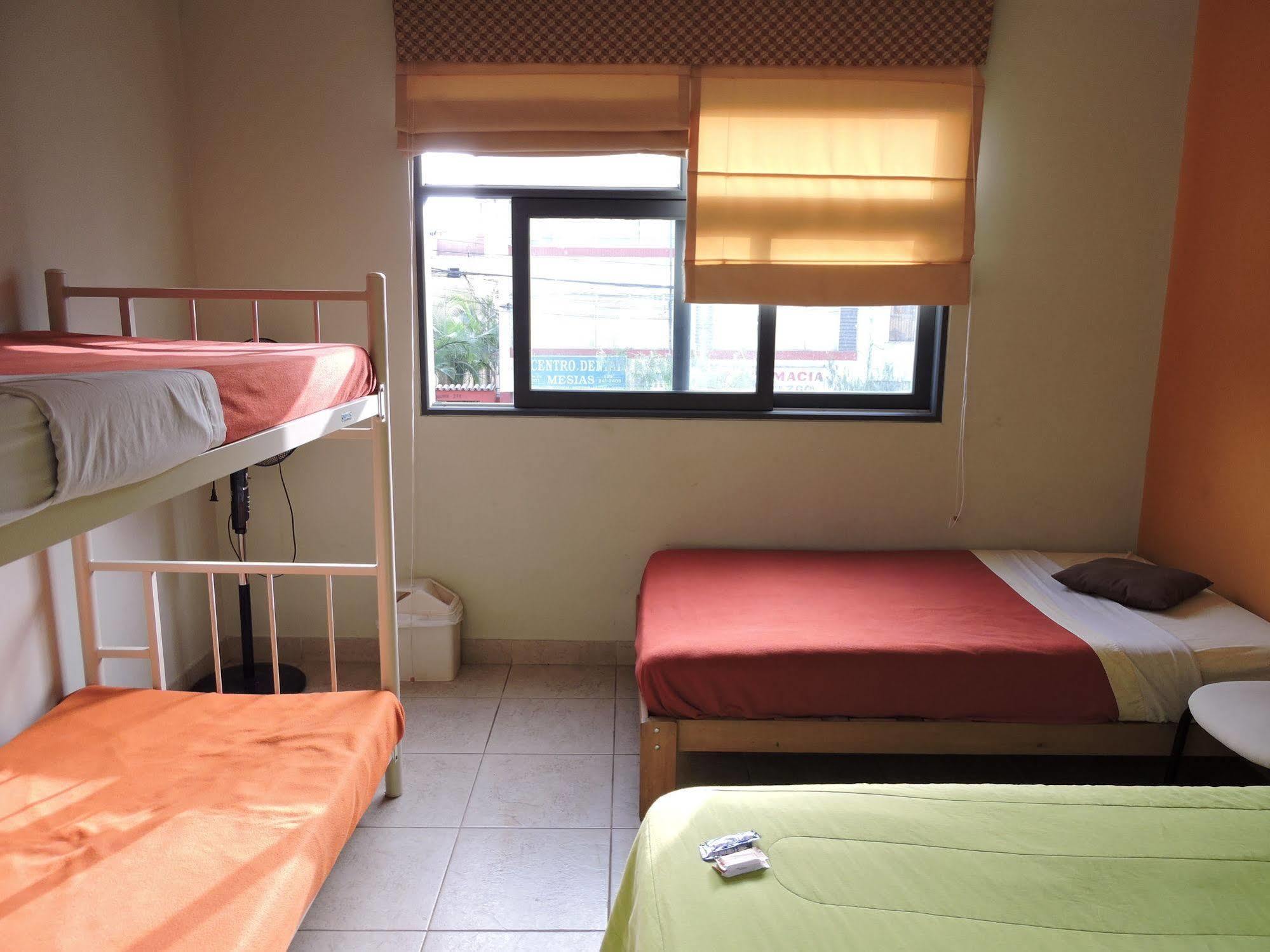 Casa Hualpa Hostel 利马 外观 照片