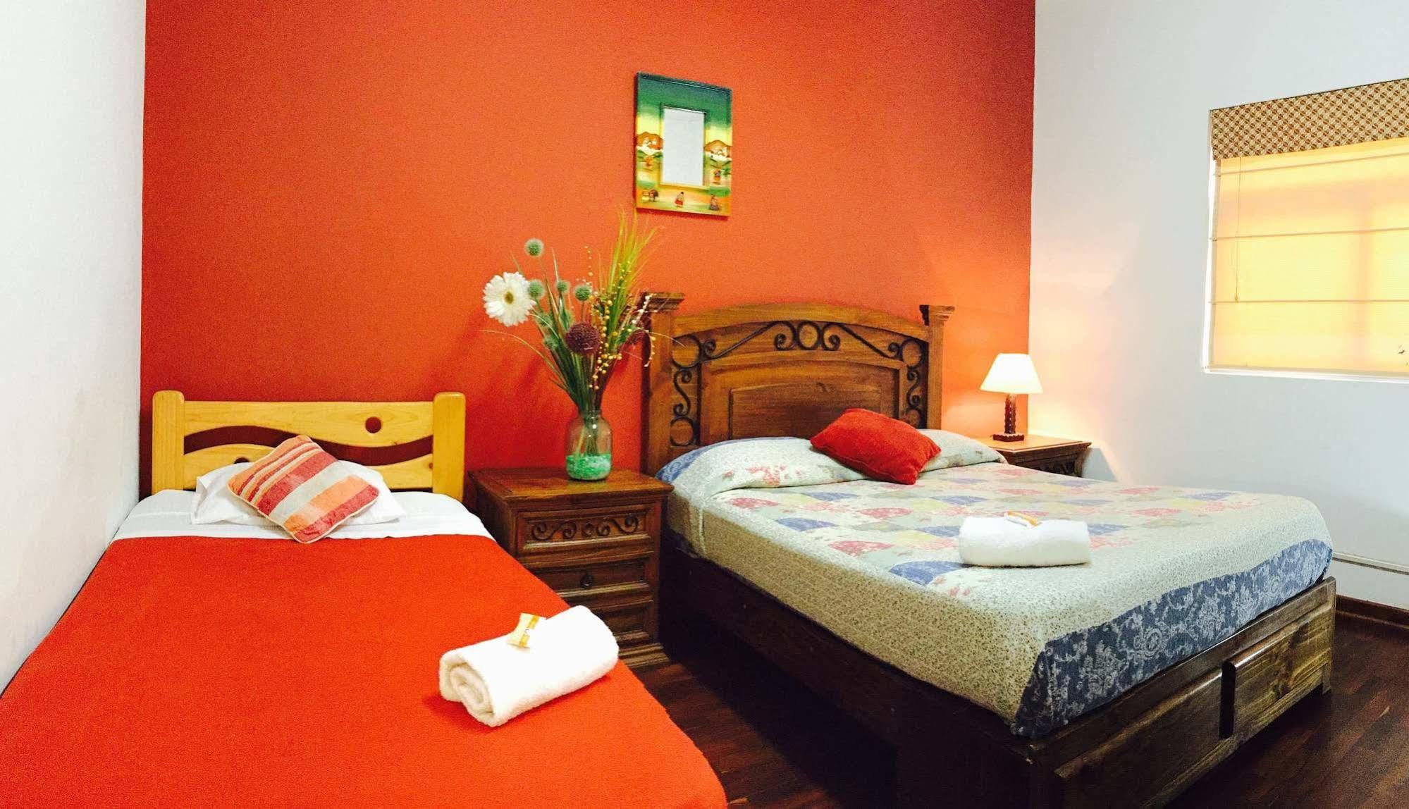 Casa Hualpa Hostel 利马 外观 照片